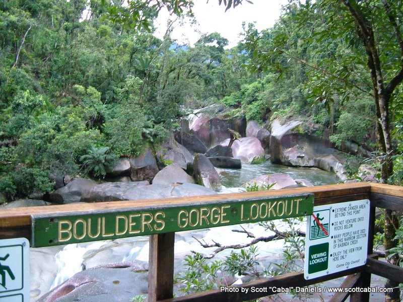 Babinda Boulders