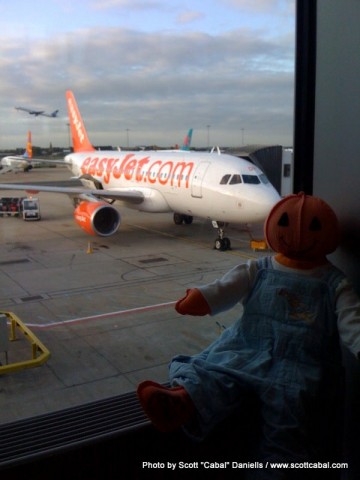 Icky at Gatwick Airport with our plane