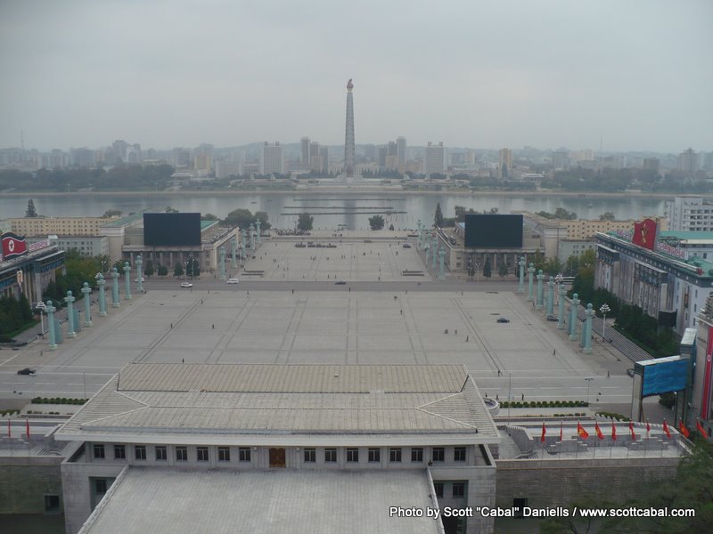 Kim il-Sung Square as seen from the Grand People's Study House
