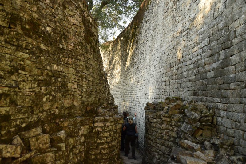 The walls of Great Zimbabwe